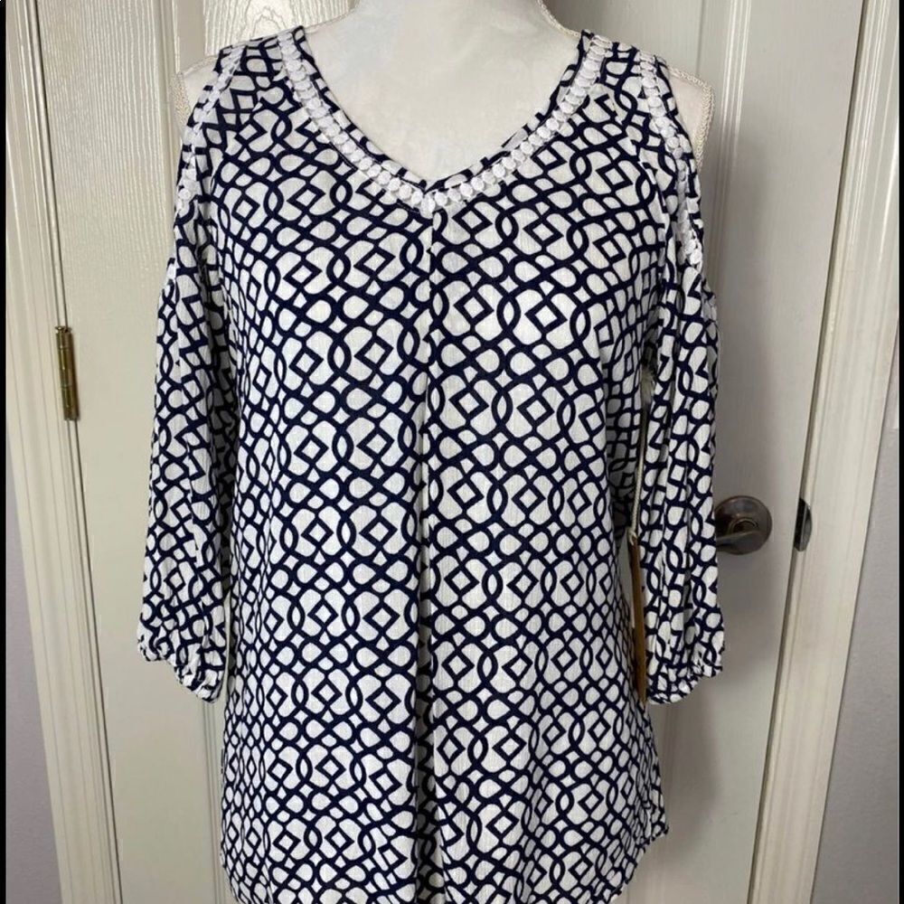 Hailey Lyn Womens Geometric Print Miss